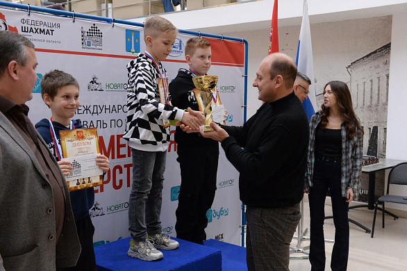 Маленький шахматист из Иванова выиграл детский этап Кубка России